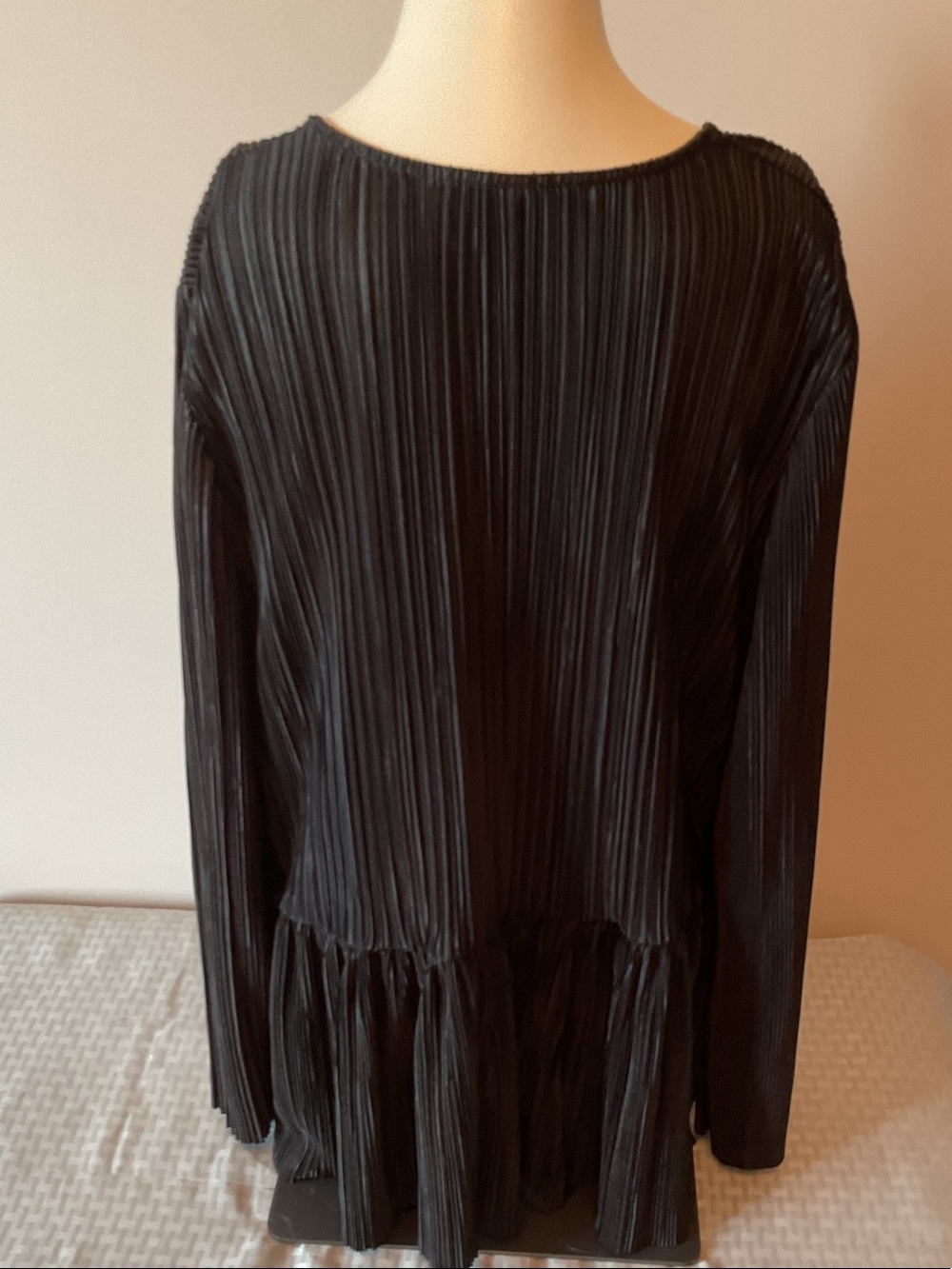 ASOS Plisse Top - Picture 2 of 9
